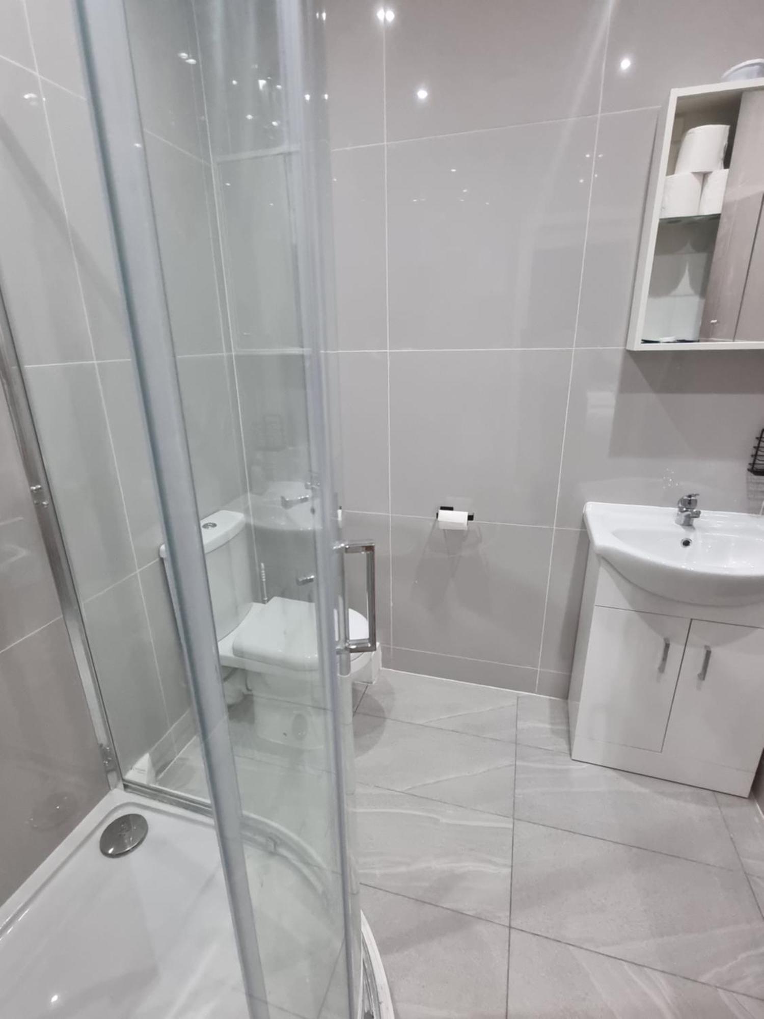 Brand New Studios In Харроу Экстерьер фото